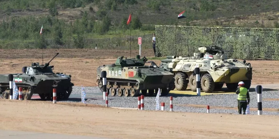 ZBD03步兵戰(zhàn)車亮相“空降排”，92A輪式裝甲車再戰(zhàn)“晴空”